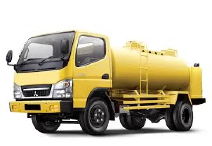 SEDOT WC SAMPAI HABIS di Poasia